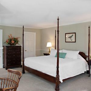 Concord's Colonial Inn